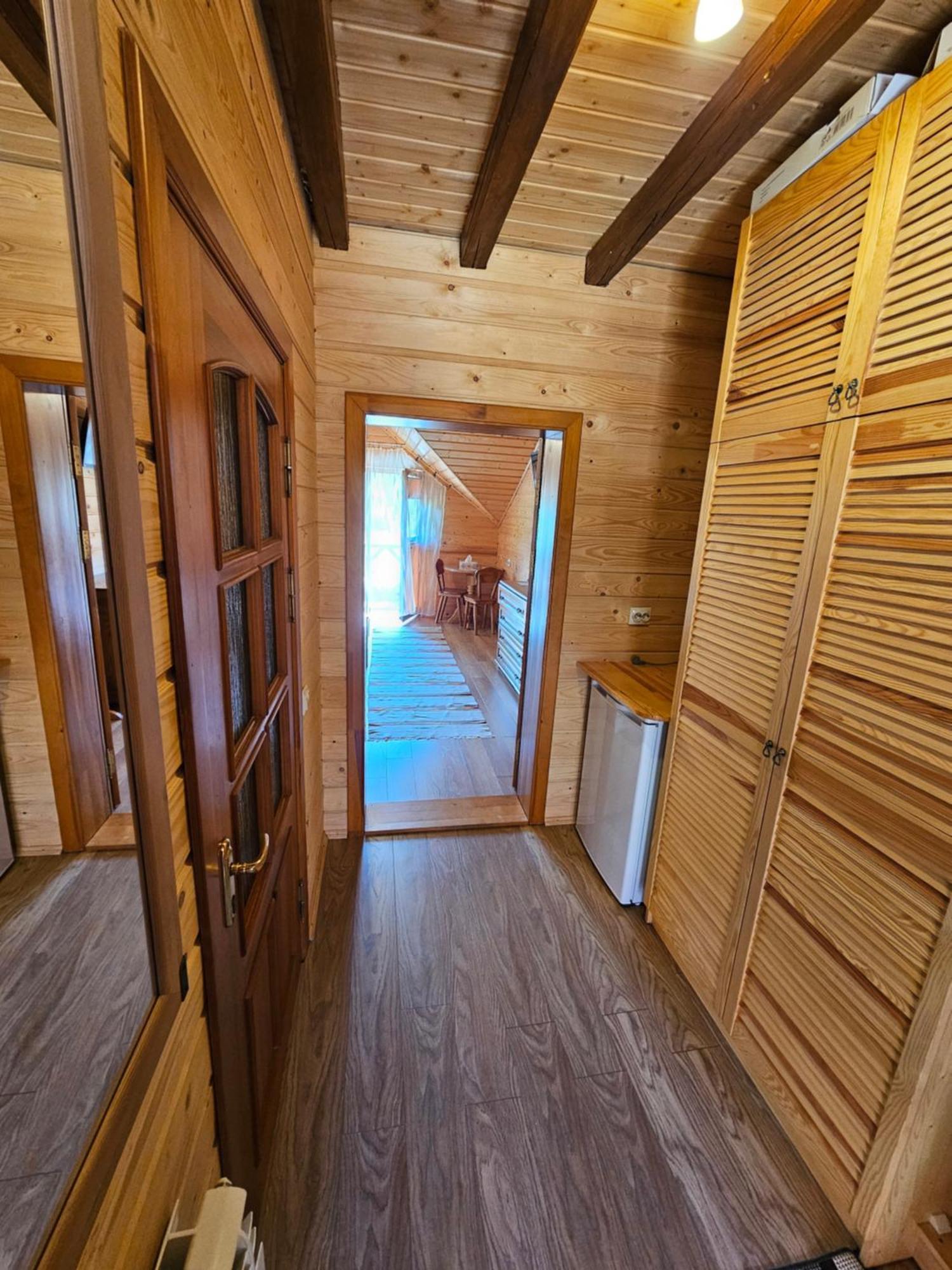 Guesthouse Kolo Druziv Tatariv Exterior photo